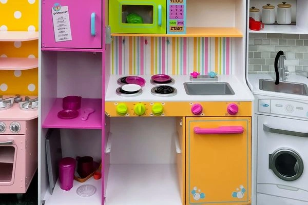 Top Toy Kitchens 2026: Safe, Fun, and Educational Picks